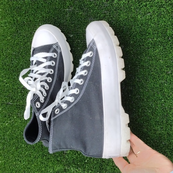 Converse All Star Women's Platform Lug Sole Sneakers Size 9 - Picture 3 of 14